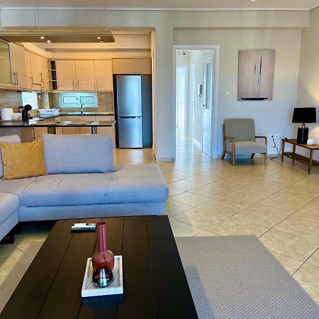 Hector Apartment Airport By Airstay Спата Экстерьер фото